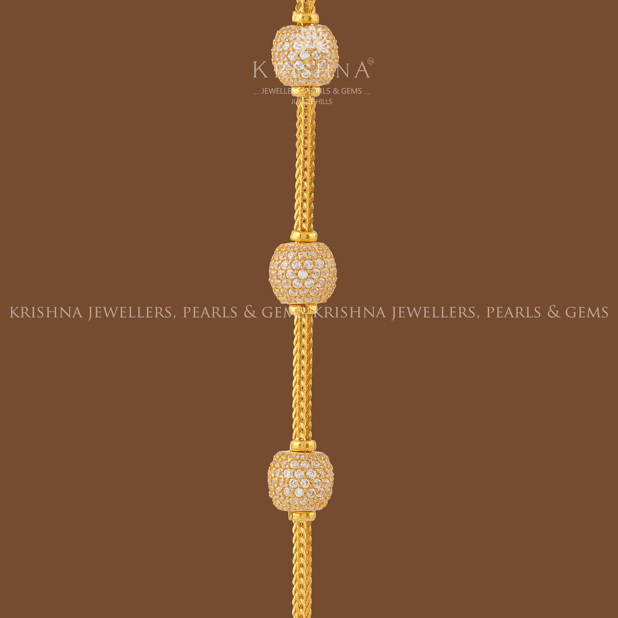 22k Gold Necklace with Studded Brooch - Krishna Jewellers Pearls and Gems